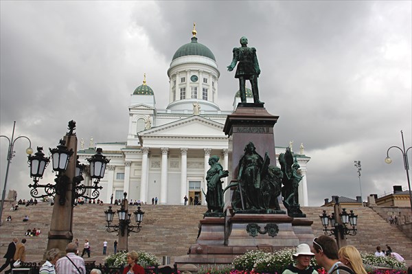 158-Памятник императору Александру II